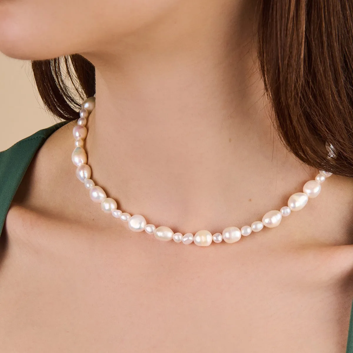 Ayla Irregular Pearl Necklace