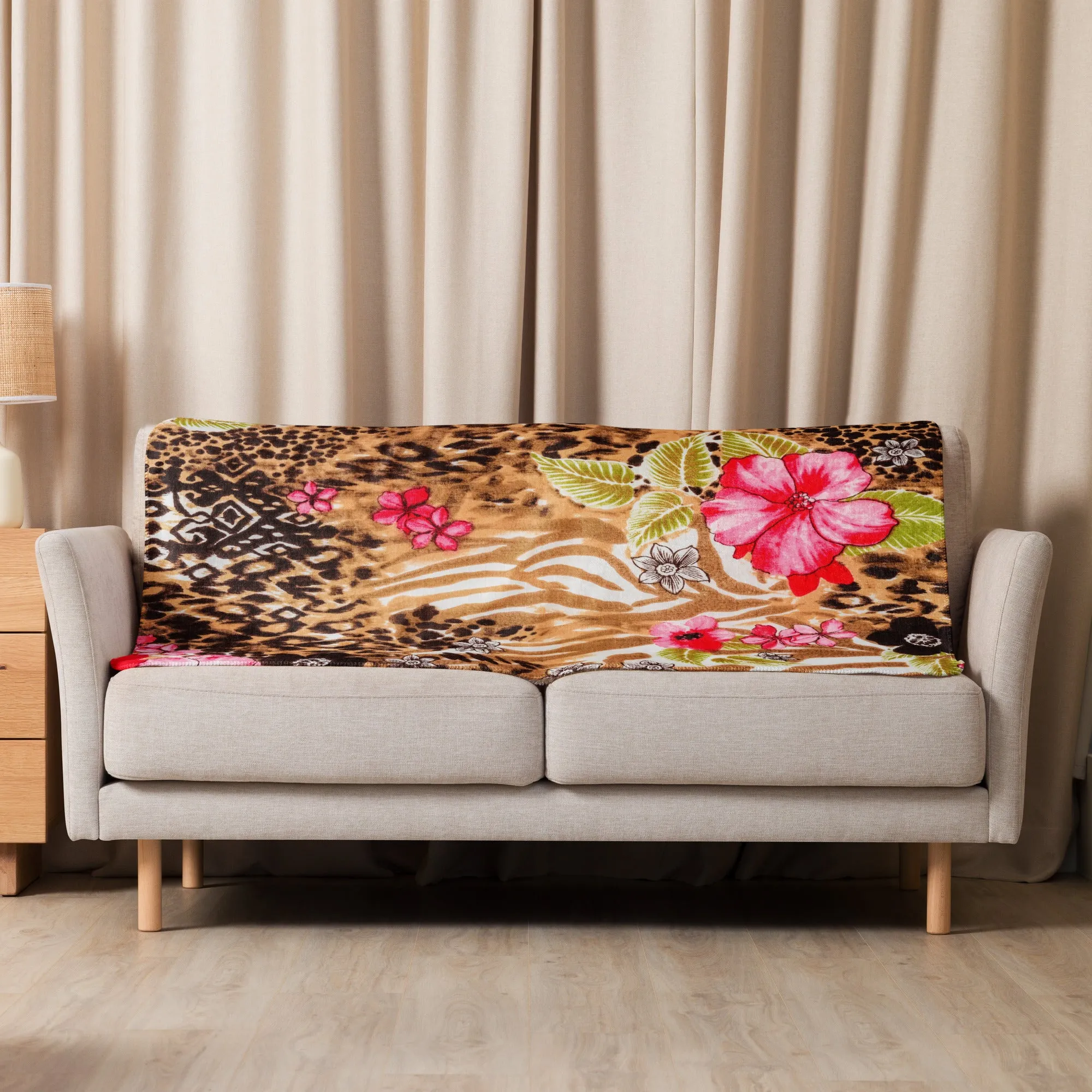 Chic Jungle Sherpa blanket lioness-love