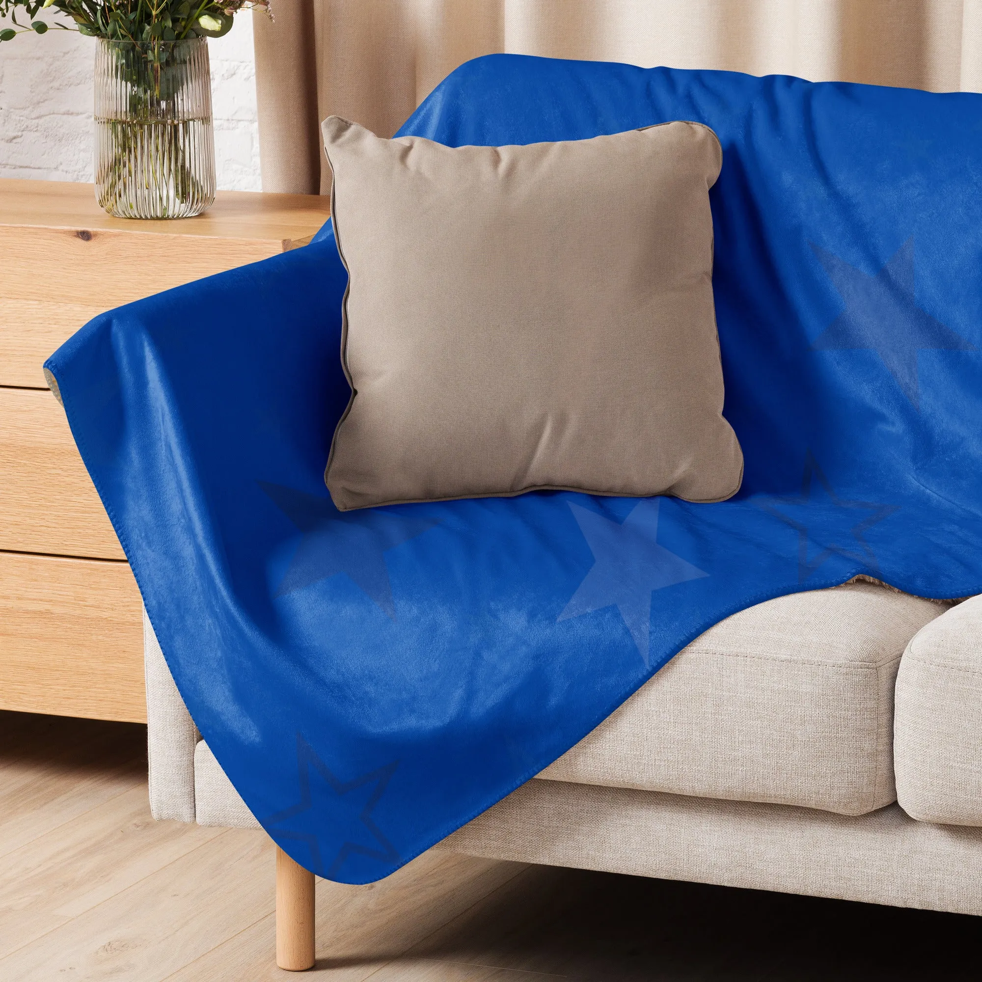 Cobalt Blue Sherpa blanket lioness-love