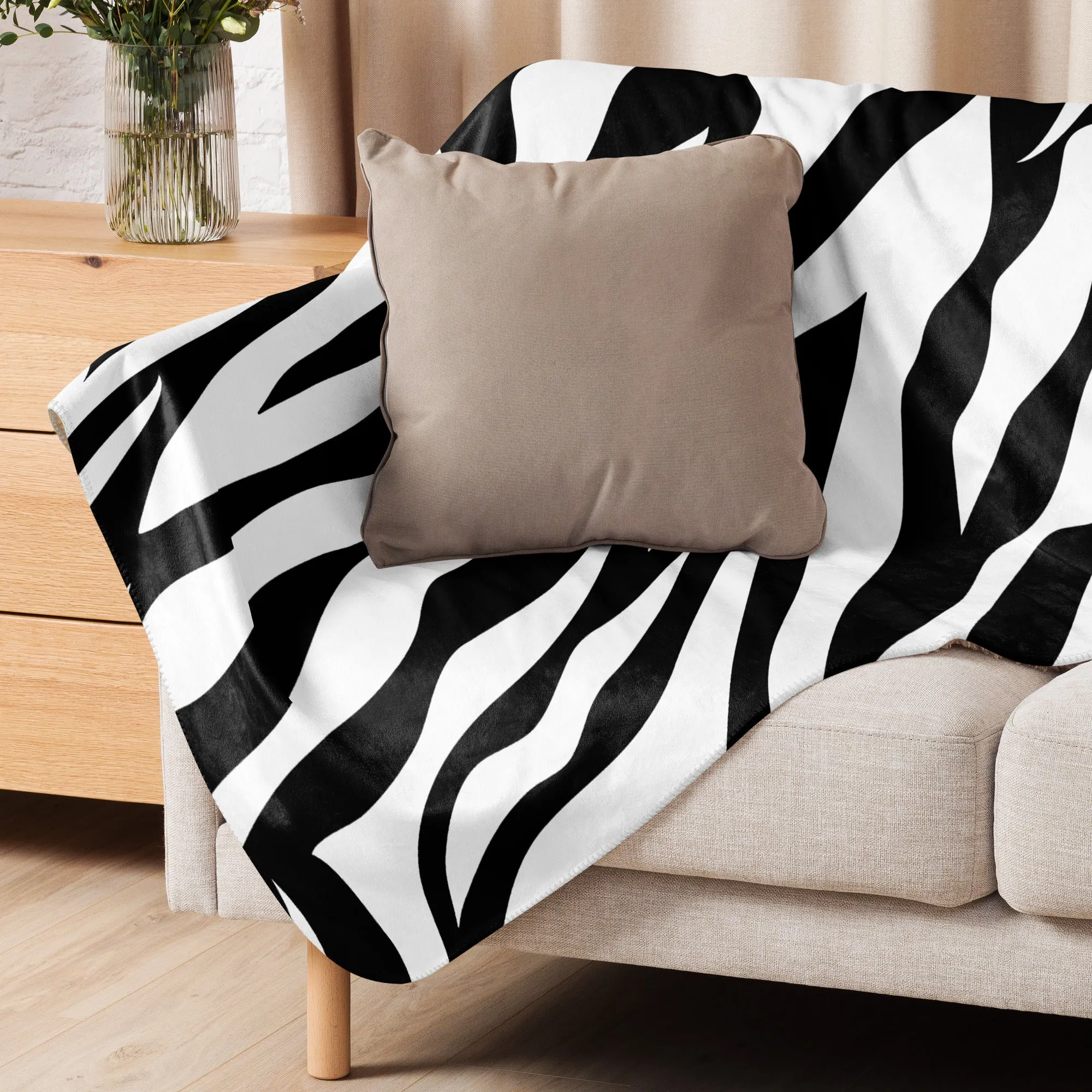 Cozy Zebra Sherpa blanket lioness-love