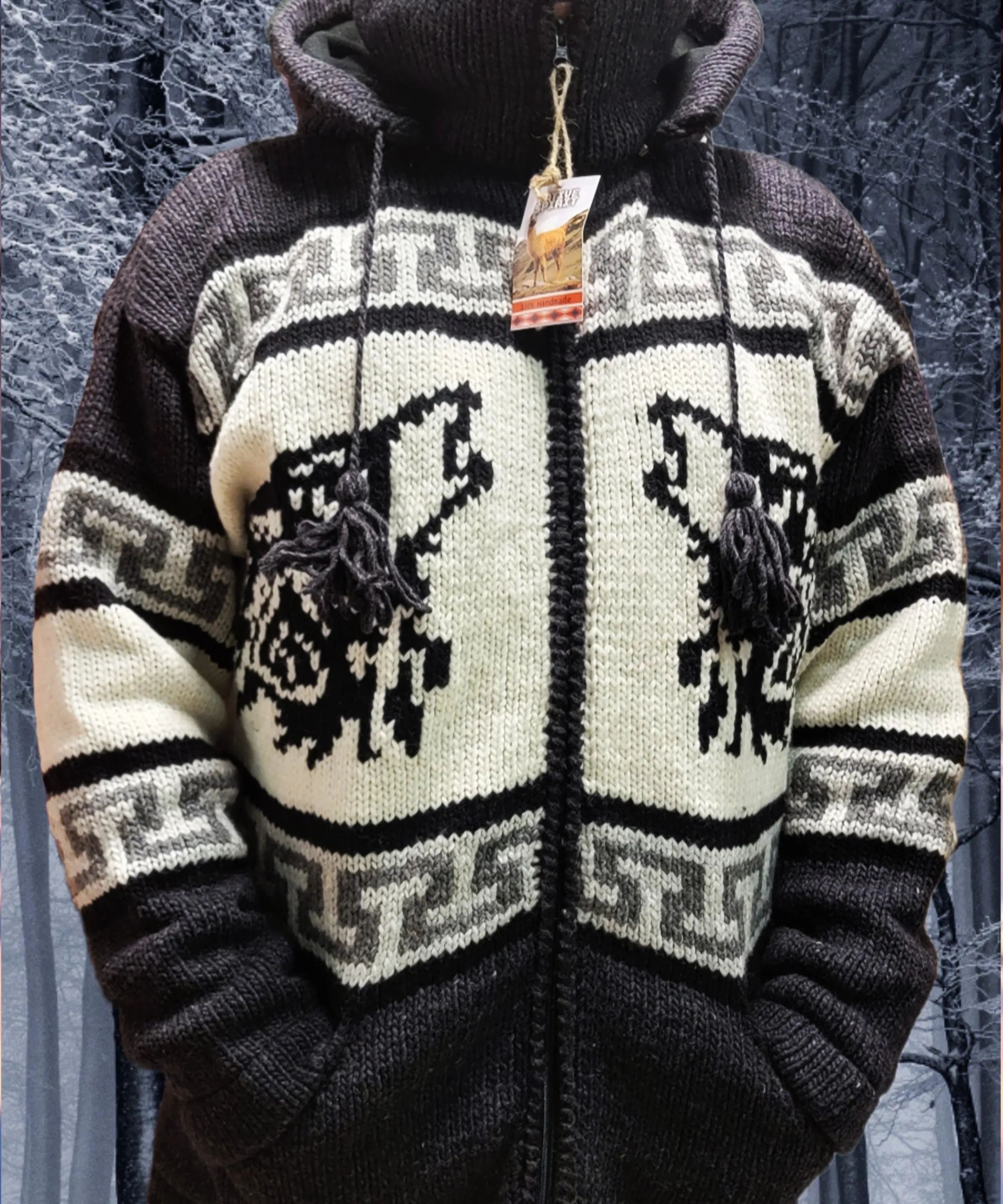 OLDTRIBES™ Wool Wolf