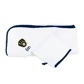 Personalized Milwaukee Brewers Hooded Towel & Wash Mitt Set